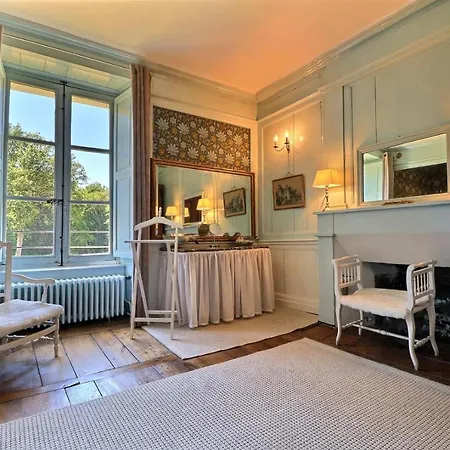 Bed & Breakfast Chateau Du Golf De La Freslonniere 3*